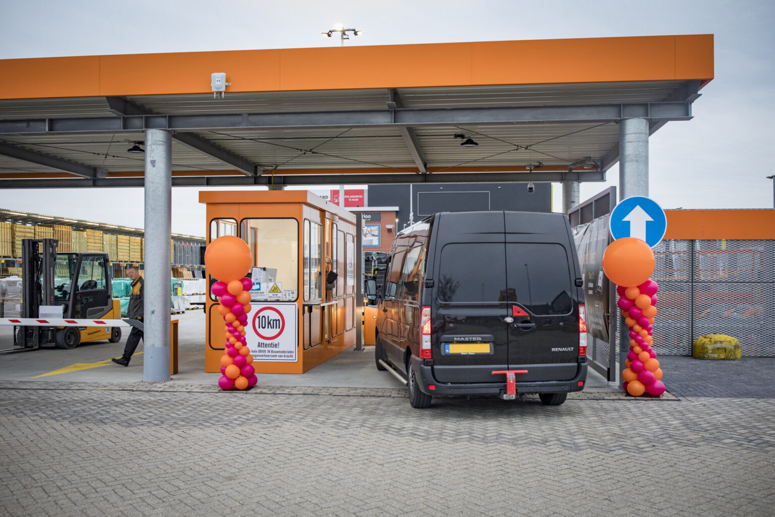 Drive In HORNBACH Wateringen Hornbach Newsroom Drive In HORNBACH Wateringen Hornbach Newsroom