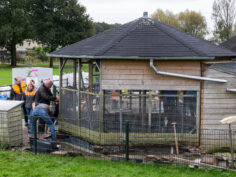 HORNBACHhelpt klust bij Dierenweide ‘t Spiekertje