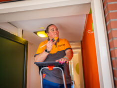 HORNBACHhelpt geeft kamers van Stichting De Opstap een frisse uitstraling